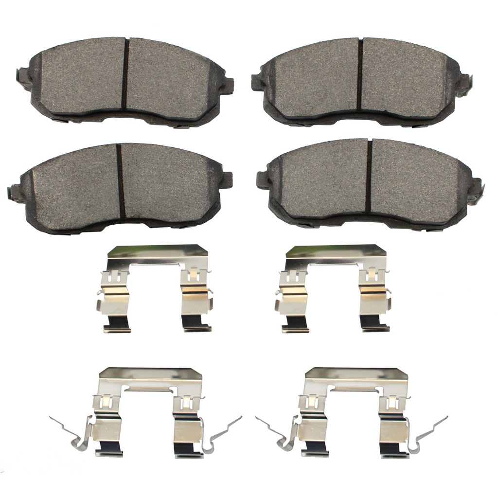 AG-67318-D815 — Balata INFINITI G35 2005 Delantero (Set 4 pzs)