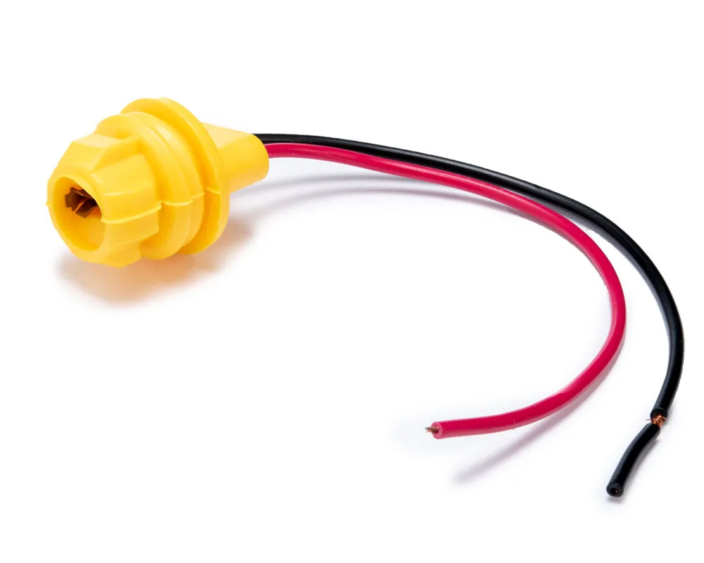 ARNES ( CONECTOR ) SOCKET ( UNIVERSAL ) PARA FOCO PELLIZCO LATERAL... TOTAL PARTS 06646