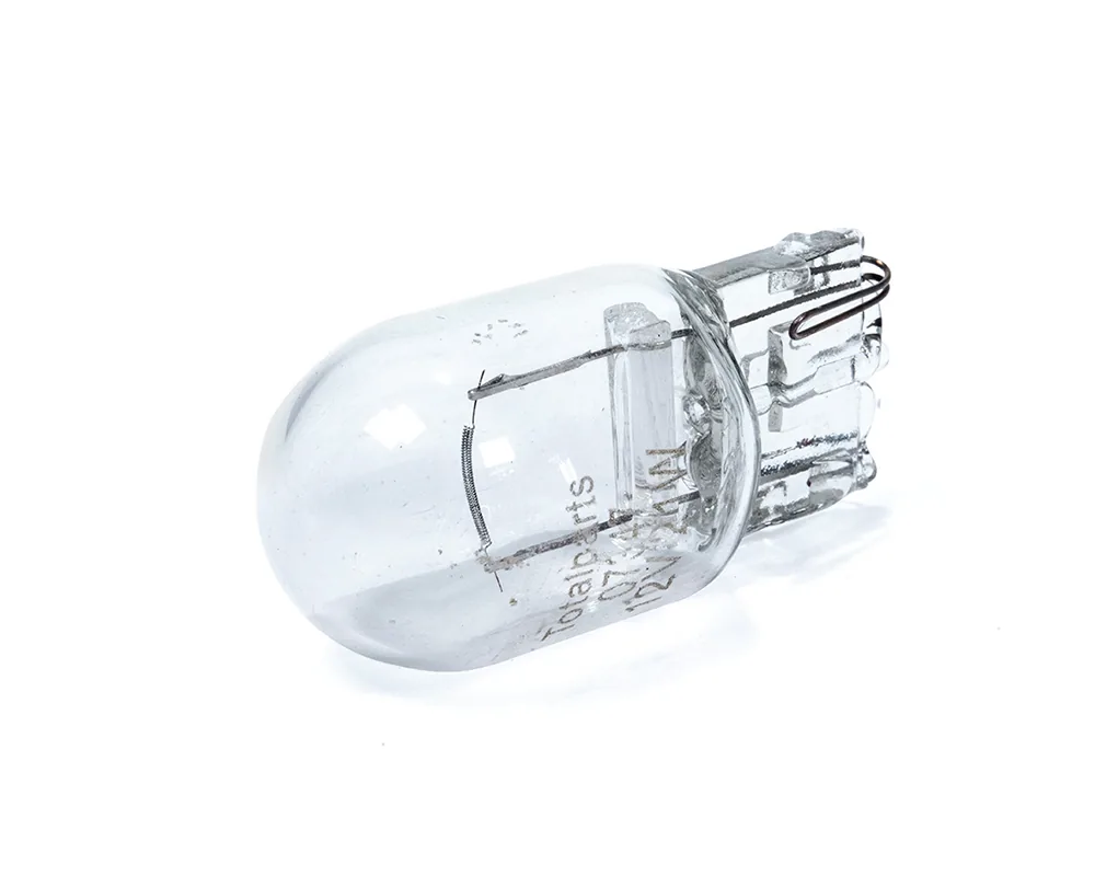 TP-07347 — Foco 7440 21 watts 12 volts color claro 1 filamento pellizco grande TOTAL PARTS 07347