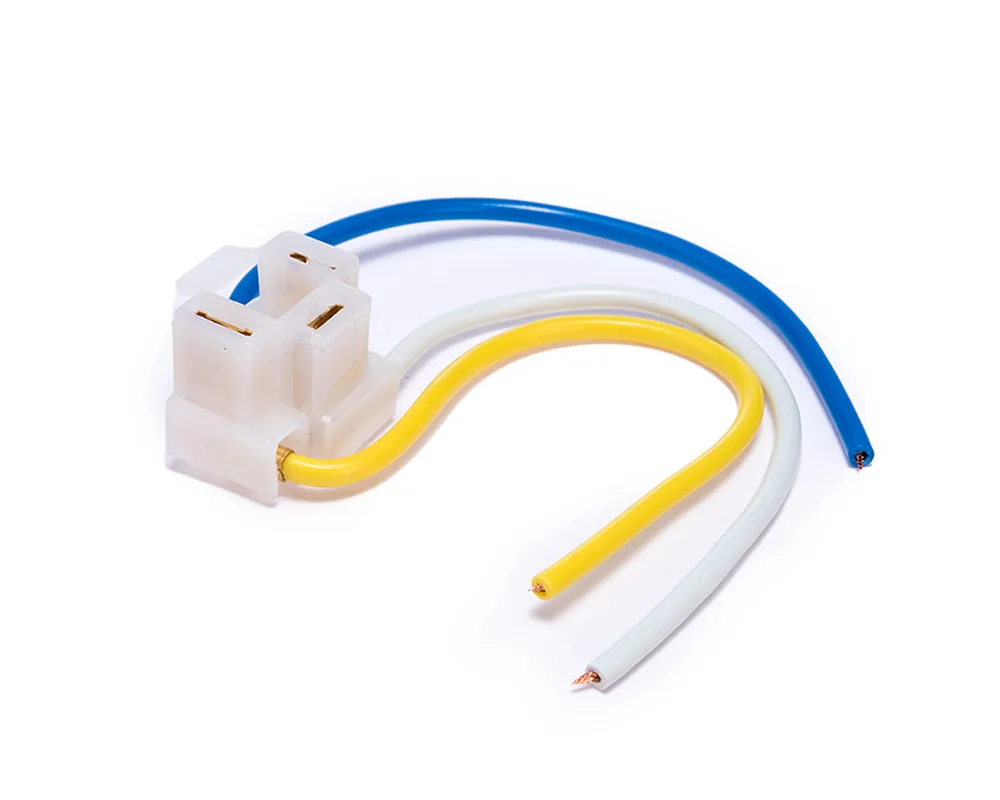 ARNES ( CONECTOR ) PARA UNIDAD / H4 TIPO BANDERA TOTAL PARTS 10466